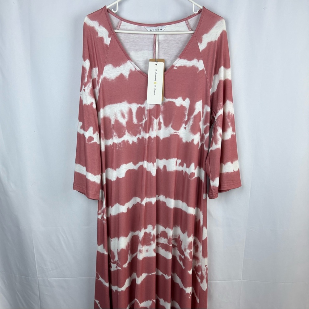 Tendency Pink and White Maxi Dress